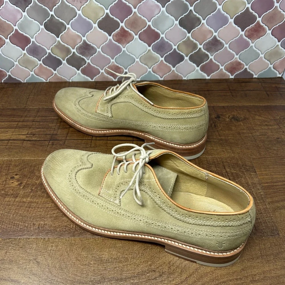 The Frye Company, John A Frye Men's Beige Suede Wingtip‎ Size 11D